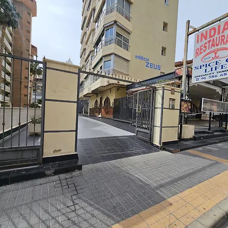 Edificio Zeus -16 Benidorm